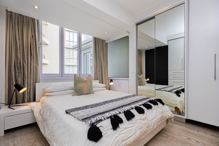 To Let 1 Bedroom Property for Rent in Mouille Point Western Cape